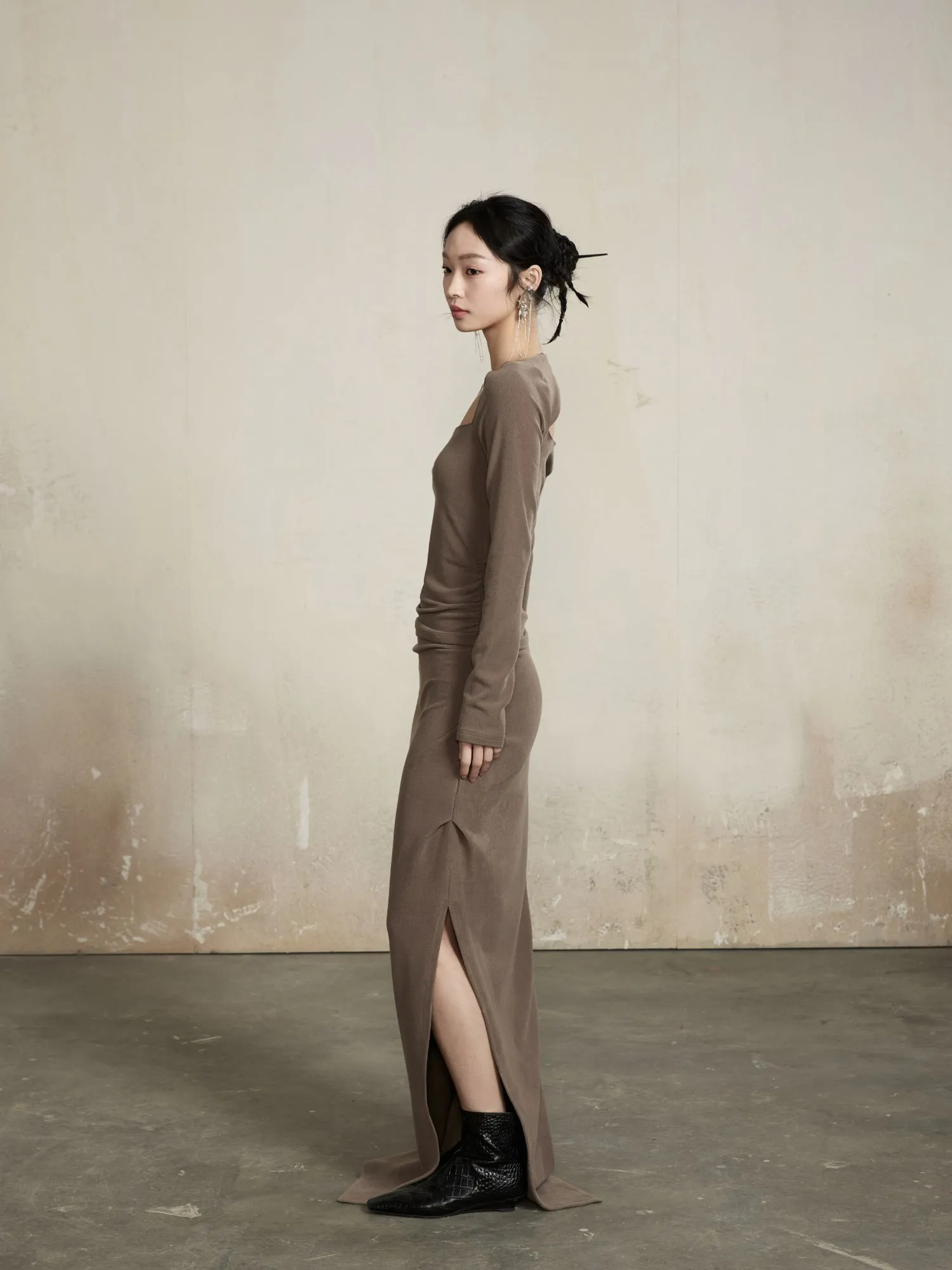 Chic Classy Nichi Slim Unique Plain Tops&Long-Skirt