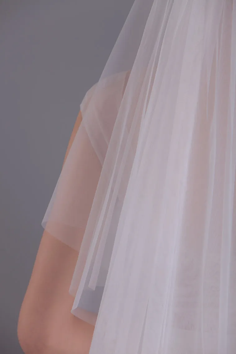 Gorgeous Two-Tier Cathedral Bridal Veils With Applique