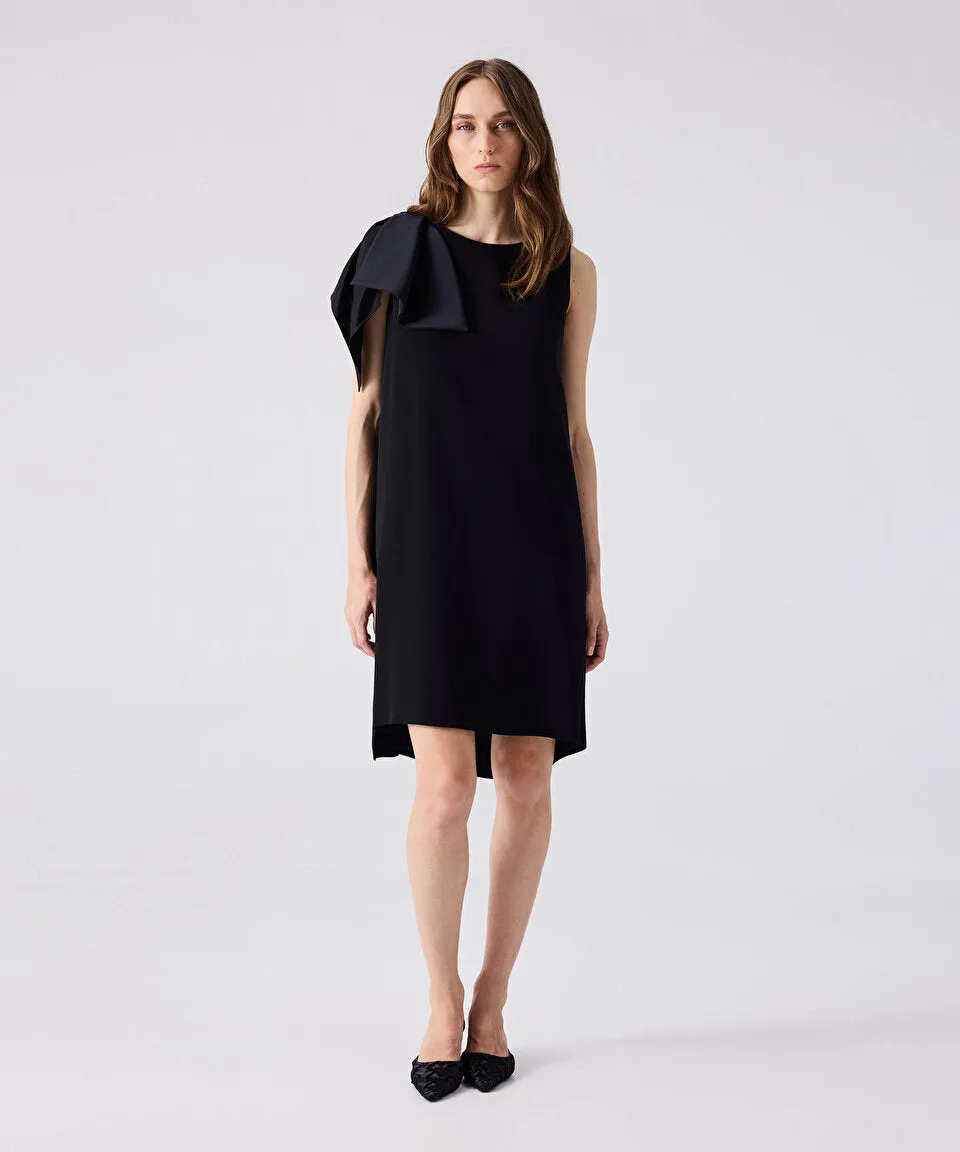 Machka Asymmetrical Bow Dress Black