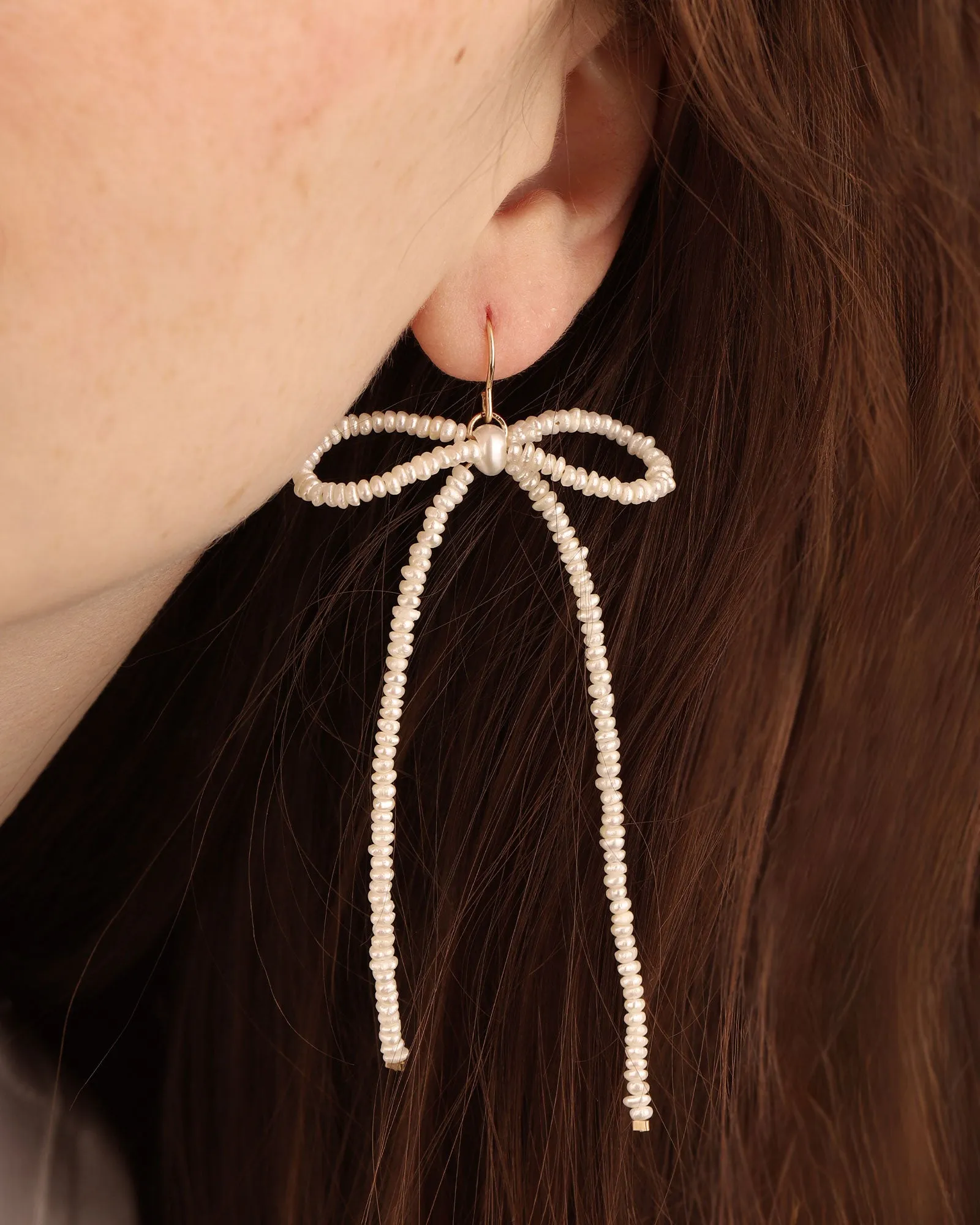 Pearl Long Bow Hooks