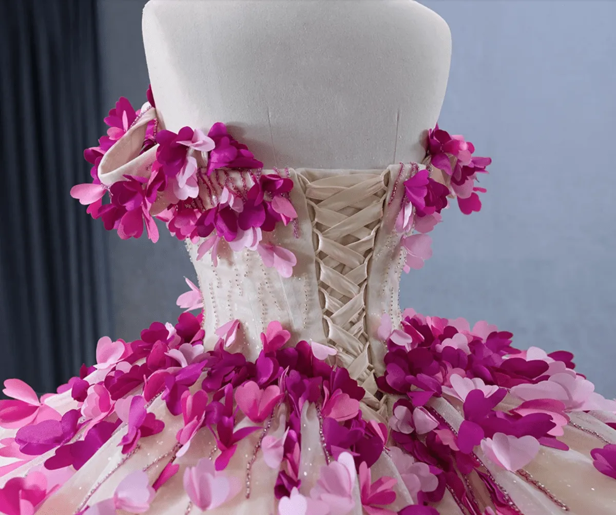 Romantic Heart  Off-the-Shoulder Tulle Quinceañera Dress